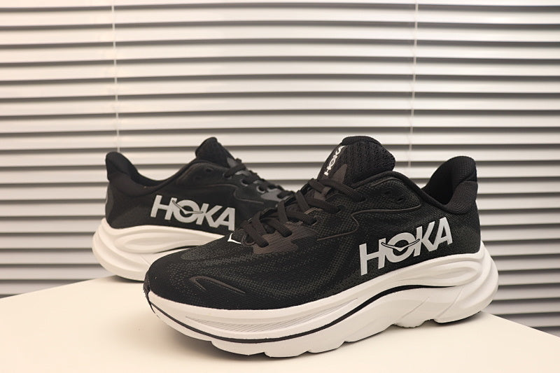Hoka Clifton 10 Running Shoes - Lightweight Cushioned Trainer