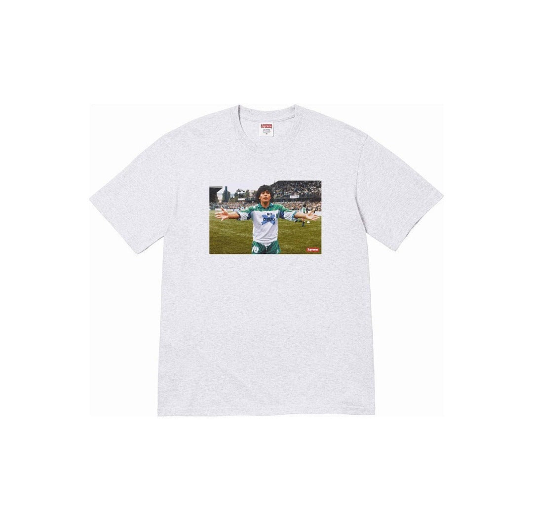 款号802 Supreme SS24 WEEK1 MARADONATEE 马拉多拉No Drug人物tee圆领球衣短袖T恤男女同款 宽松版型 采用260克精梳棉双纱 从面料到辅料全部三标齐全跟足Z - view 6