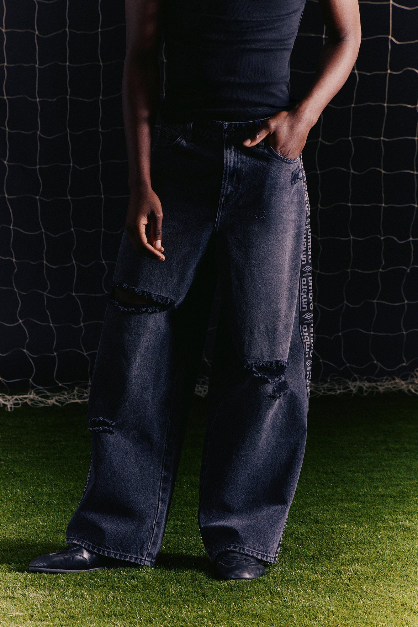 Umbro Distressed Baggy Jean - Black Wash - image 2