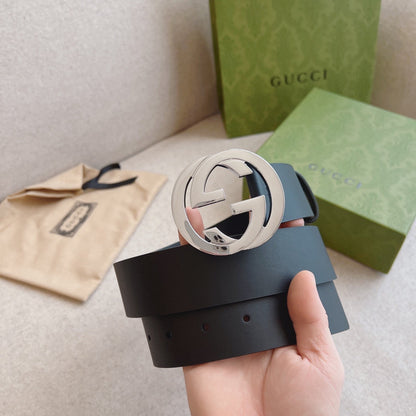 Gucci Men's Leather Belt — Classic GG Buckle