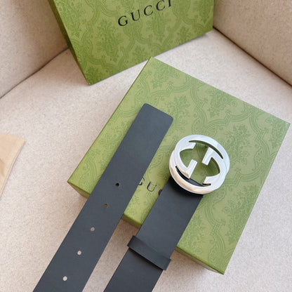 Gucci Men's Leather Belt — Classic GG Buckle