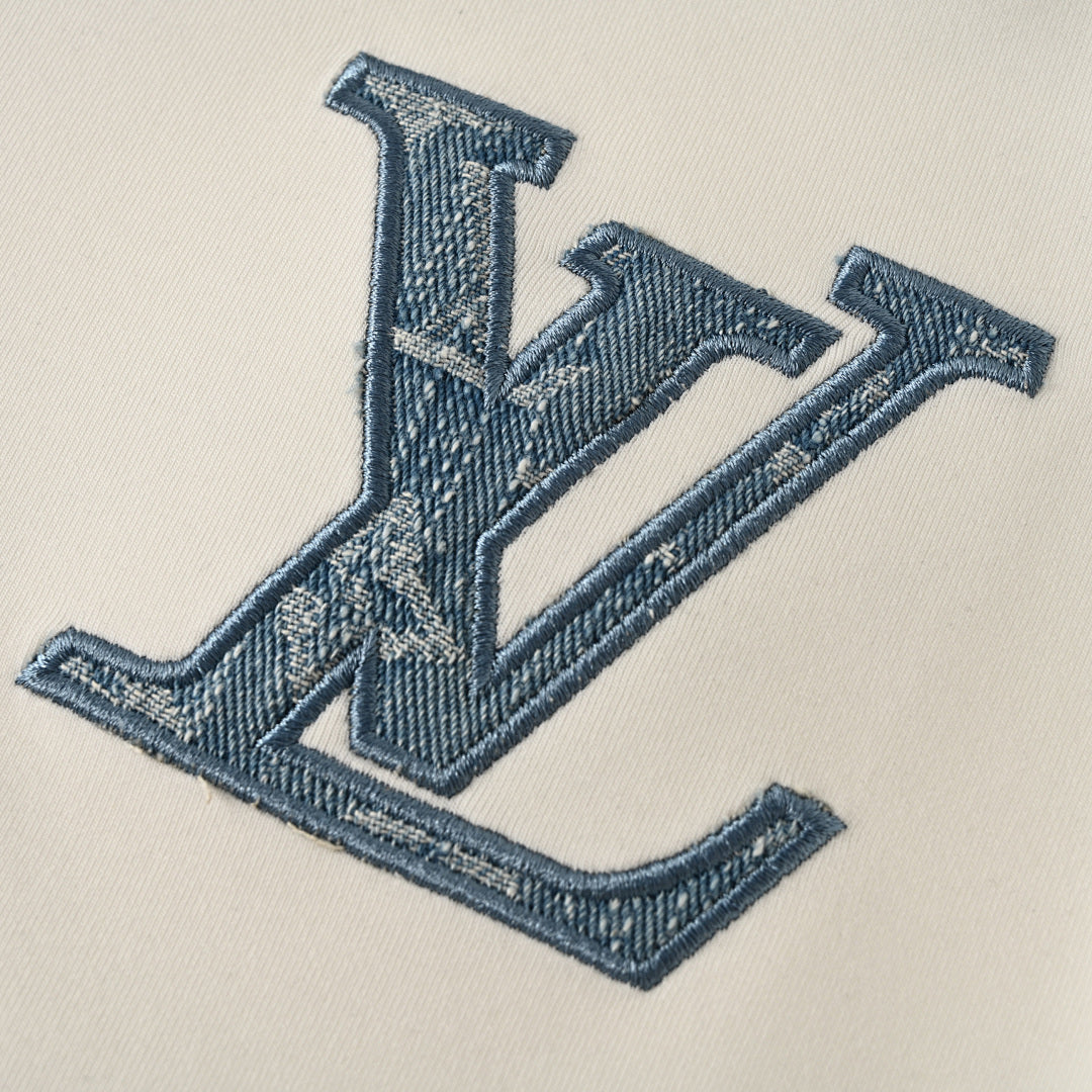 Louis Vuitton Monogram-Filled LV Logo Embroidered Long-Sleeve T-Shirt