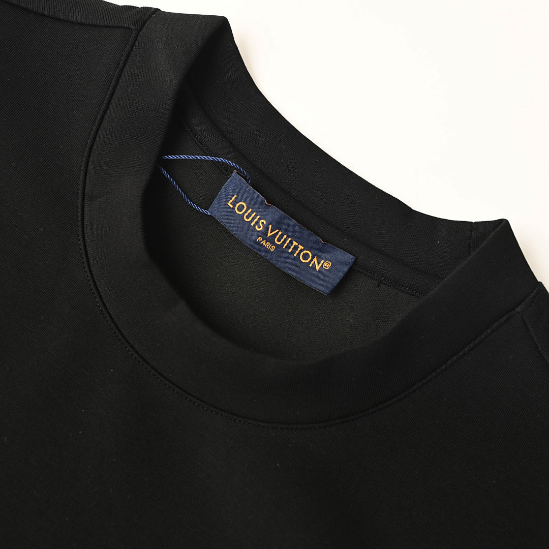 Louis Vuitton Monogram-Filled LV Logo Embroidered Long-Sleeve T-Shirt