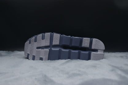 ON Cloud 6 – Lightweight Running Sneakers