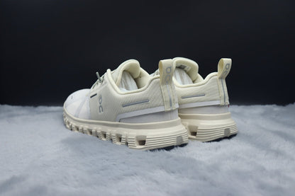 ON Cloud 6 – Lightweight Running Sneakers