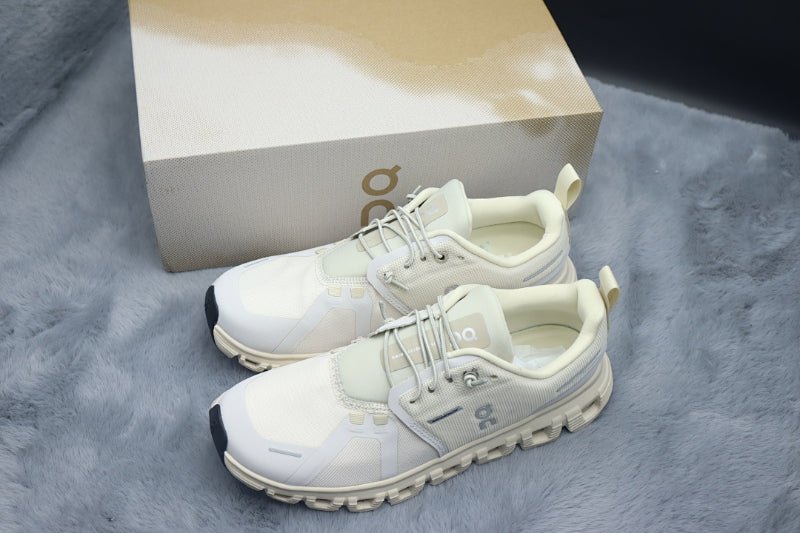 ON Cloud 6 – Lightweight Running Sneakers
