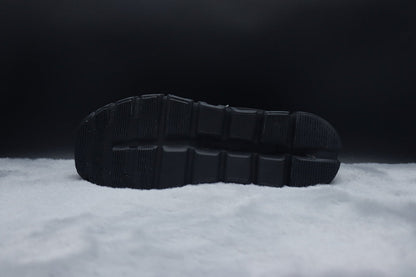 ON Cloud 6 – Lightweight Running Sneakers
