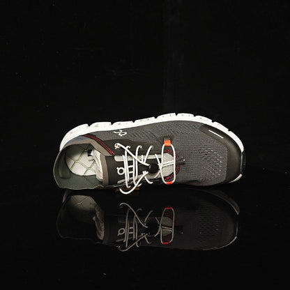 ON Cloud 6 – Lightweight Running Sneakers