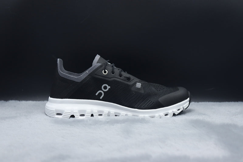 ON Cloud 6 – Lightweight Running Sneakers