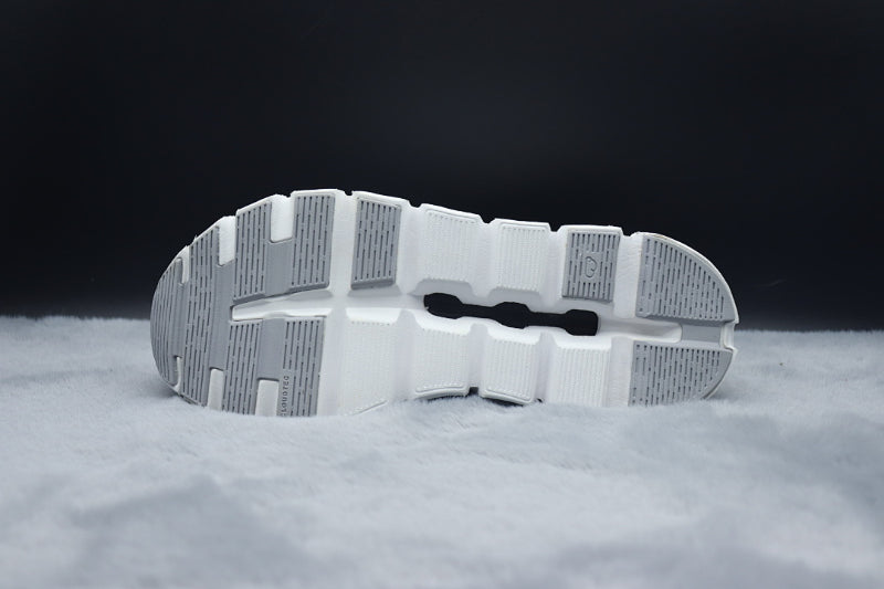ON Cloud 6 – Lightweight Running Sneakers