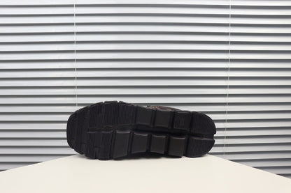 ON Cloud 6 – Lightweight Running Sneakers