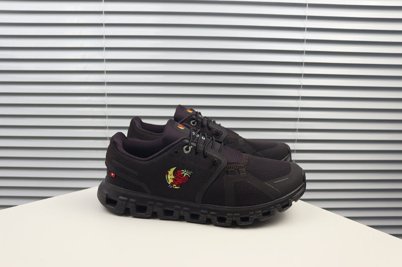ON Cloud 6 – Lightweight Running Sneakers