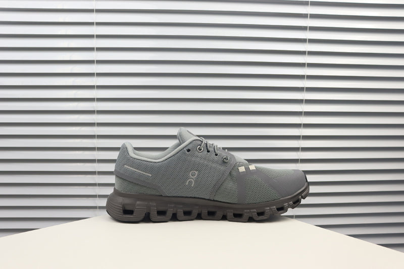 ON Cloud 6 – Lightweight Running Sneakers