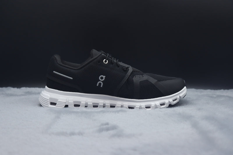 ON Cloud 6 – Lightweight Running Sneakers