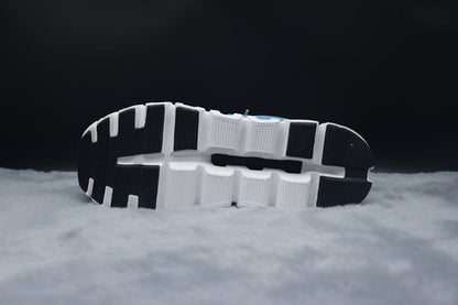 ON Cloud 6 – Lightweight Running Sneakers