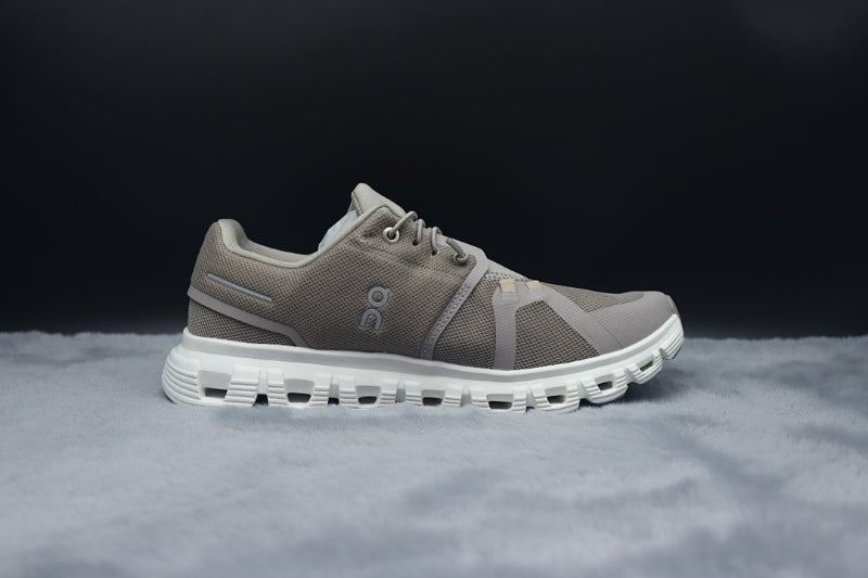 ON Cloud 6 – Lightweight Running Sneakers
