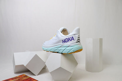 HOKA Clifton 8 Running Shoes