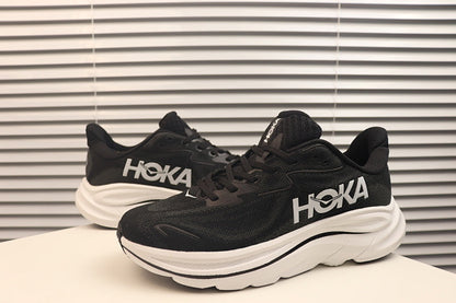 Hoka Clifton 10 Running Shoes - Lightweight Cushioned Trainer