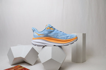 HOKA Clifton 9 Running Shoes
