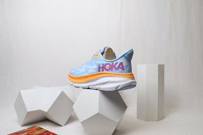 HOKA Clifton 9 Running Shoes