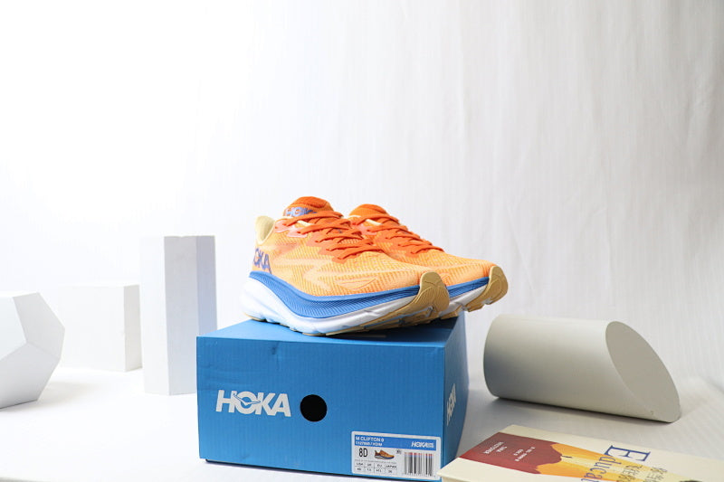 HOKA Clifton 9 Running Shoes