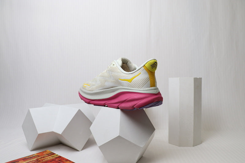 HOKA Clifton 9 Running Shoes