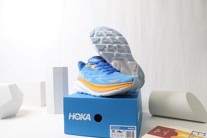 HOKA Clifton 9 Running Shoes