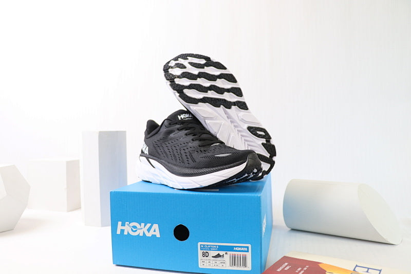 HOKA Clifton 8 Running Shoes
