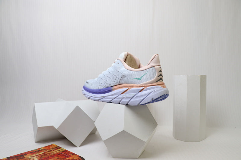 HOKA Clifton 8 Running Shoes