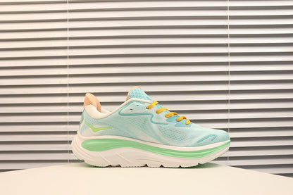 Hoka Clifton 10 Running Shoes - Lightweight Cushioned Trainer