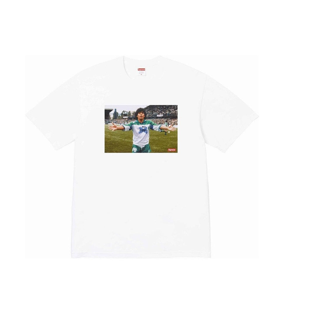 款号802 Supreme SS24 WEEK1 MARADONATEE 马拉多拉No Drug人物tee圆领球衣短袖T恤男女同款 宽松版型 采用260克精梳棉双纱 从面料到辅料全部三标齐全跟足Z - view 3