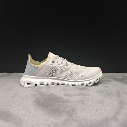 ON Cloud 6 – Lightweight Running Sneakers